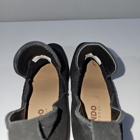 NEW Blondo Sandra Ankle Bootie Womens 7 Black Suede Waterproof Chelsea Winter - Picture 9 of 13